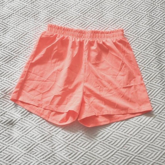 NWOT Vintage Jogging Athletic Sporty Bermuda Shorts - Picture 1 of 4